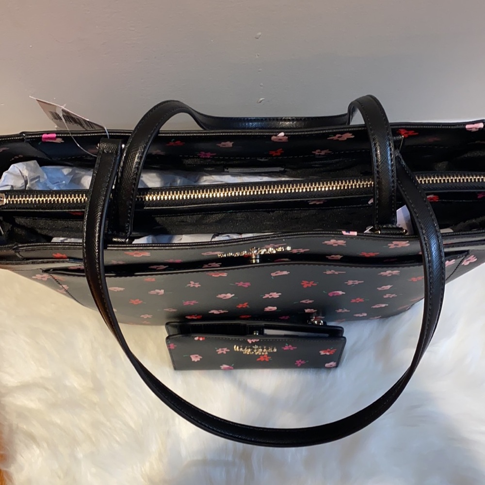 Kate Spade Set - Picture 5 of 16